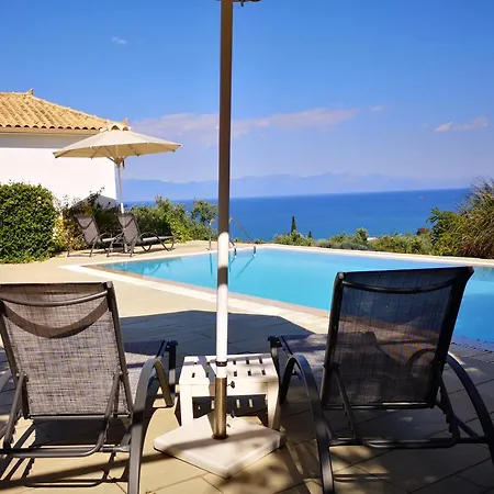 The Iconpainter Peroulia Appartement *